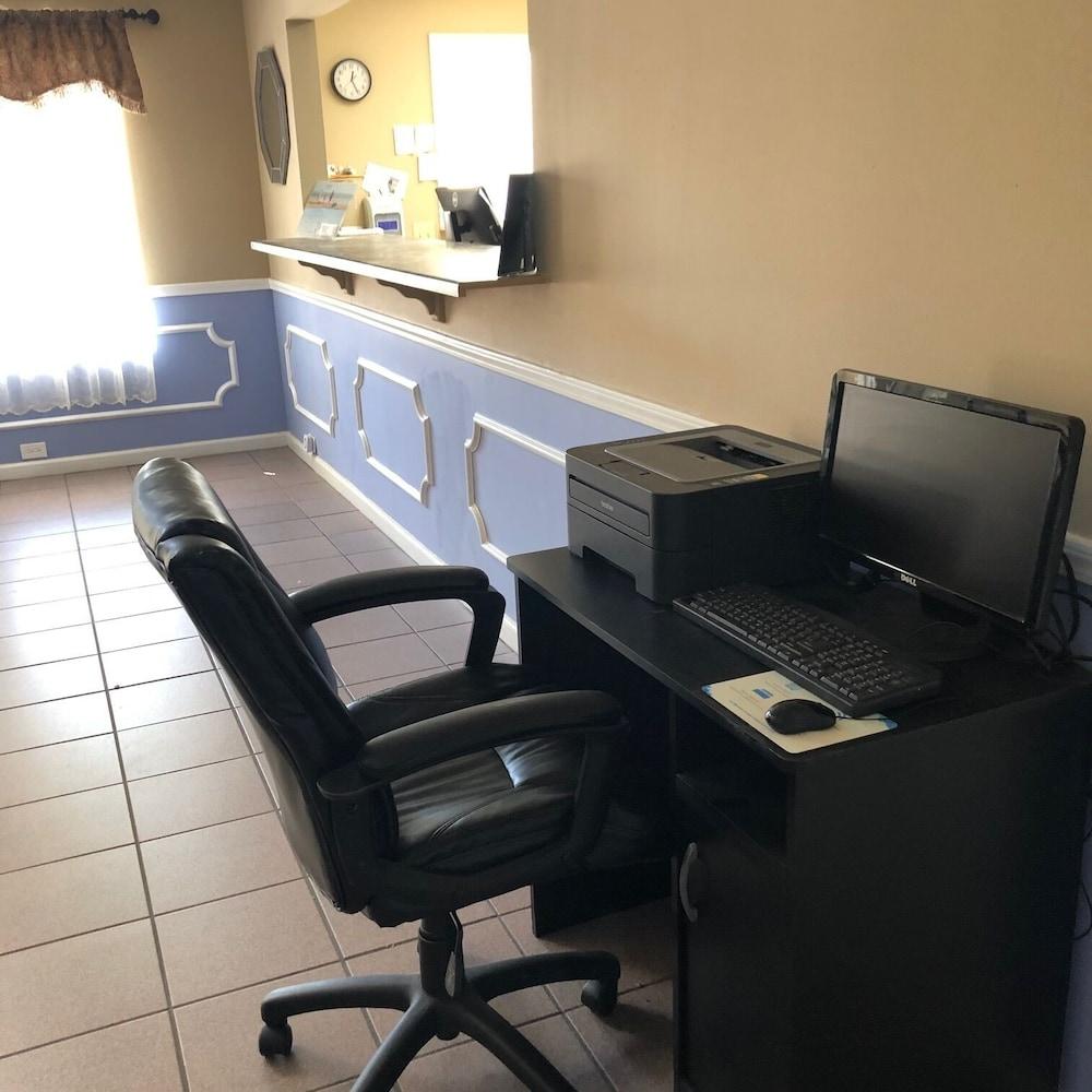 Super 8 By Wyndham Orangeburg North Exterior foto