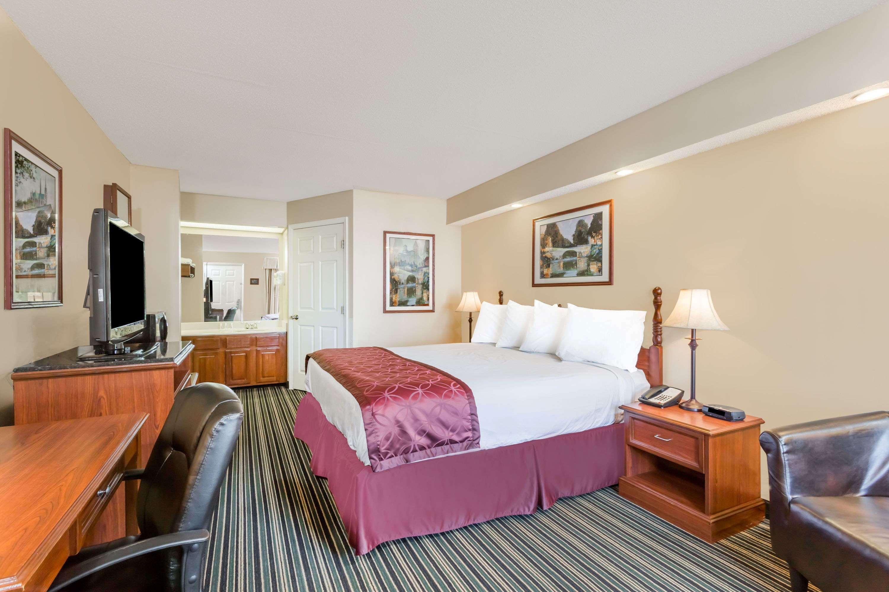 Super 8 By Wyndham Orangeburg North Exterior foto