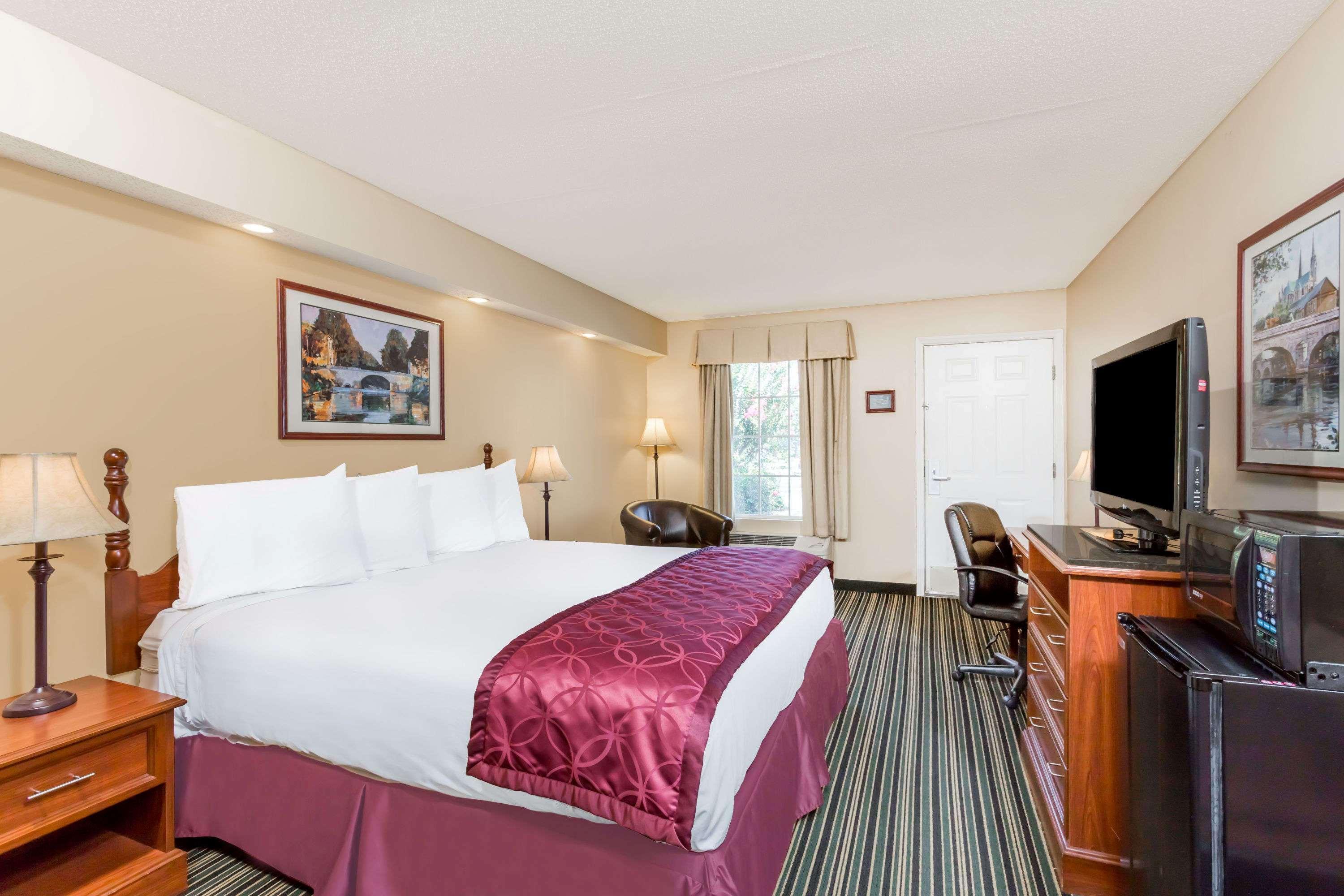 Super 8 By Wyndham Orangeburg North Exterior foto